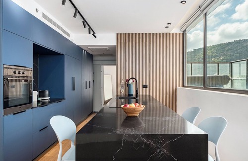 Haifa Apartamento | Pool & Jacuzzi Penthouse by Sea N' Rent