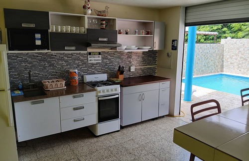 Mayaguez Casa | POOL PARTY HOUSE keep the family together fit 10 +