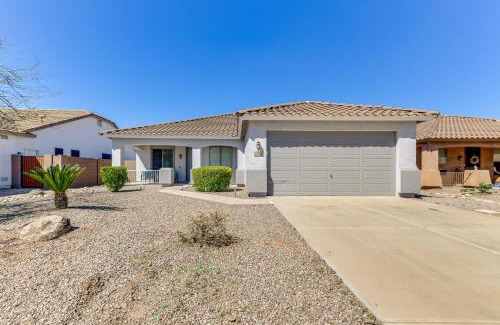San Tan Valley Casa | Pool, Patio and Grill San Tan Valley Escape!