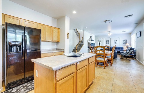 San Tan Valley Casa | Pool & Patio: San Tan Valley Getaway!