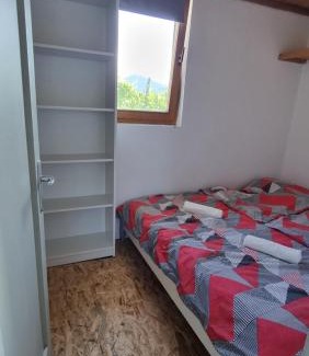 Petrovce Apartamento | Pool place