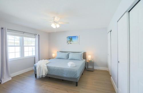 Clearwater Casa | Pool, Playset, 15 min to Pier 60 at Cove Cay Oasis