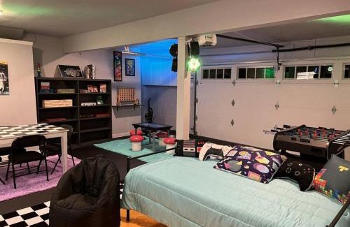 Lake Havasu City Casa | Pool Pool Table Spa Fire Pit Game Room
