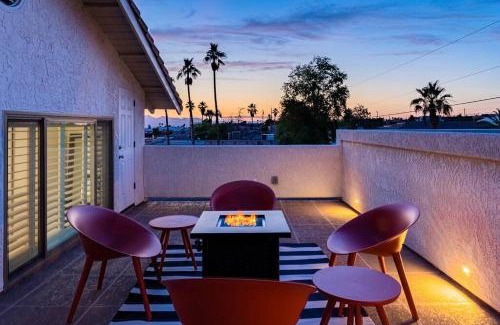 Lake Havasu City Casa | Pool Pool Table Spa Fire Pit Game Room