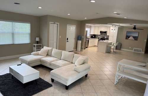 North Fort Myers Casa | 3 bed 2 bath pool home with 2 car garage and water access