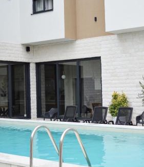 Vrdnik Apartamento | POOL RESORT- Vila Lena- Studio 3