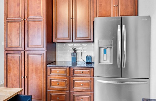 Rowlett Casa | Pool retreat 5BA 2.5BA 4 King bed near lake