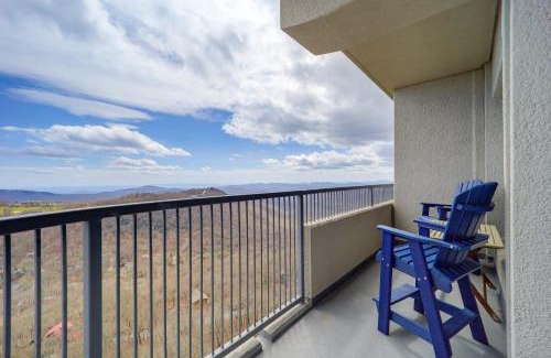 Sugar Mountain Apartamento | Pool, Sauna and Gym Sugar Top Resort Condo with Views
