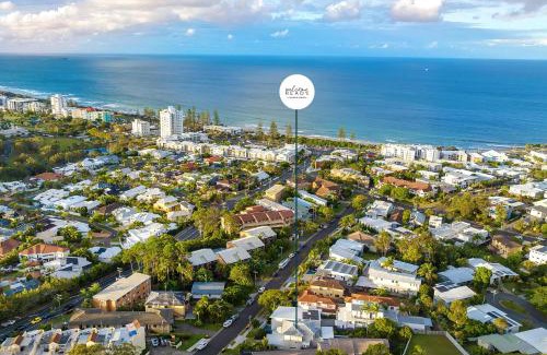 Alexandra Headland Casa | Pool side Luxury pet friendly - walk to the beach
