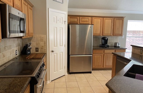 Alden Bridge Casa | Pool & spa in The Woodlands. Available now!