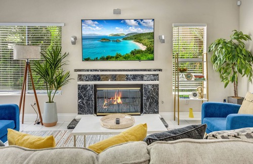Corona Casa | Pool &Spa, Ontario Disneyland 5/3 Home