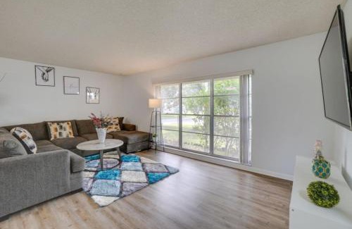Bearss Plaza Casa | Pool Spacious central home 7Mile to Beach
