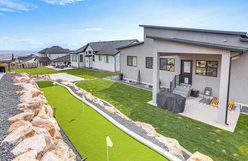 North Ogden Apartamento | Pool Table & Putting Green! Scenic Ogden Escape