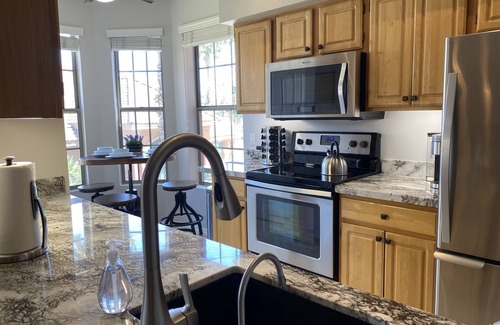 Surprise Condominio | Pool View Condo with all NEW Interior furnishings and finishes
