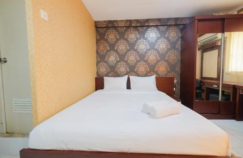 Kebagusan Apartamento | Pool View Studio at Kebagusan City Apartment By Travelio