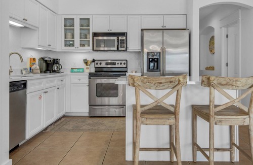 SeaNest Village Condominio | Pool Views, Minutes to Beach, Ground Floor Unit + Free Attraction Tickets!