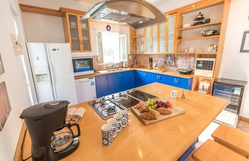 Bilice Villa | Villa en Bilice cerca de la costa y lago