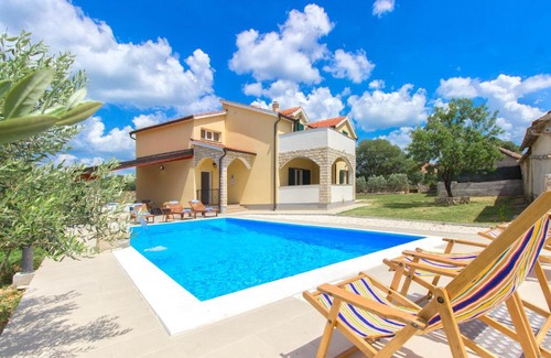 Bristane Villa | Pool Villa Miljevci Brištane