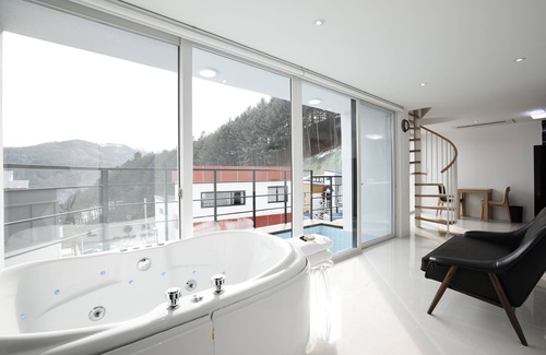 Gapyeong Apartamento | Pool Villa Shiny River