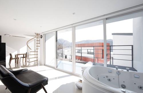 Gapyeong Apartamento | Pool Villa Shiny River