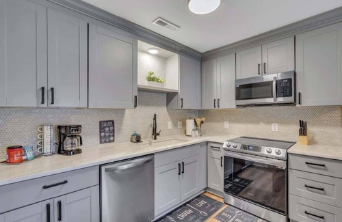 Pooler Casa | Pooler Charm: Cozy Retreat Minutes from Savannah