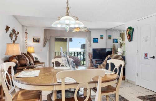 Avon By The Sea Casa | Poolfront 2BR Condo with BBQ Steps To Beach & Pier