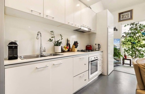 Redfern Apartamento | Poolside Apartment Opposite Redfern Park
