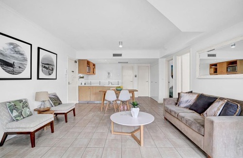 Palm Beach Apartamento | Poolside at Iluka Resort Apartments