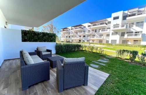 Cabo Negro Apartamento | Poolside Elegance