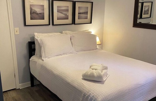 Kennesaw Casa | The Poolside Getaway w / Kitchenette, Ubicación segura