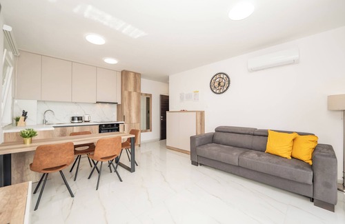 Zrce Apartamento | Poolside Hideout Apartments