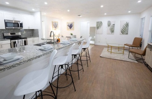Hunt Club Casa | Poolside Oasis in the heart of Royal Palm Beach