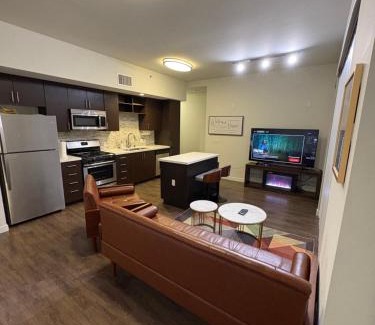 Downtown Los Angeles Apartamento | Poolside Palace