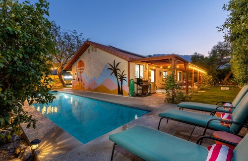 Desert Park Estates Casa | Poolside Palm Springs Paradise