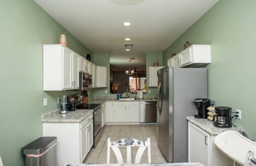Terramar Casa | Poolside Paradise Terramar Family Safe Retreat Beautiful Northwest Peoria