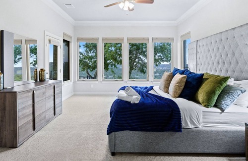 Westcliff Casa | Poolside Retreat | Fire Pit, Hot Tub, Game Room & Sleeps 14!