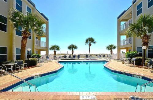 Holiday Isle Casa | Poolside Villas #302- Harry's Beach House