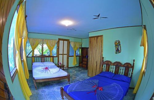 Bahía Drake Cabina | Poor Man's Paradise Lodge