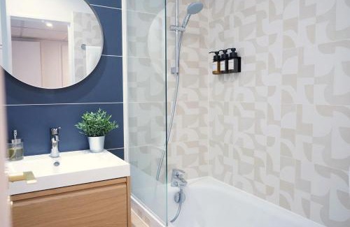 Issy-les-Moulineaux Apartamento | Pop Appart - Expo Paris Porte de Versailles - Balcon - Climatisation - Parking