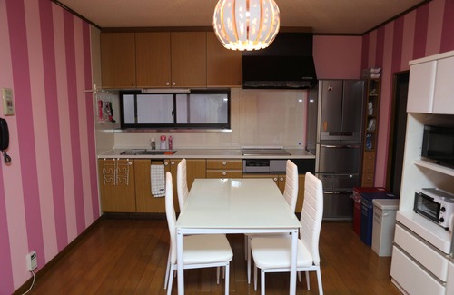 Hida Takayama Onsen Casa | Pop Culture House