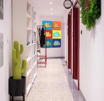 Como Apartamento | Pop House - Spacious flat next to Cathedral & Lake