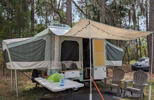 Edgar Alquiler De RV | Pop-Up Glamping Adventure. !Pet Welcome!