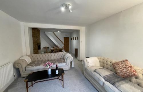 Farnborough and Crofton Casa | Poplar Cottage Farnborough Kent