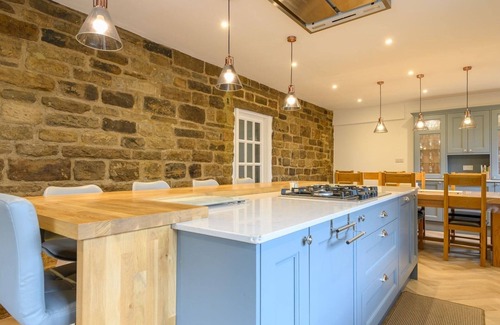Farsley Casa | Poplar Farm Retreat - Functions and Events Welcome | Pass The Keys