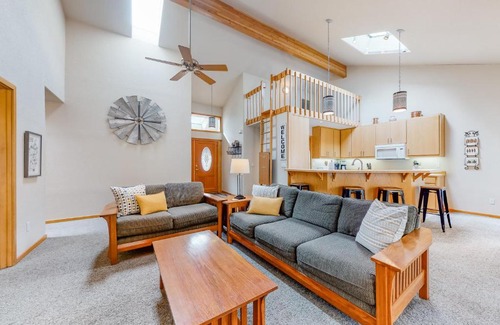 Deer Park Casa | Poplar Paradise