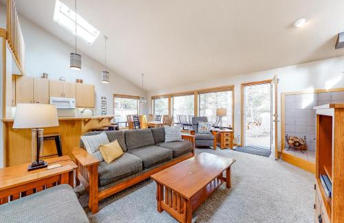 Deer Park Casa | Poplar Paradise