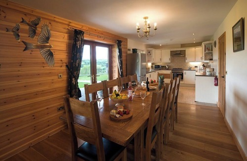 Brecon Casa | Poplar Tree Eco Lodge