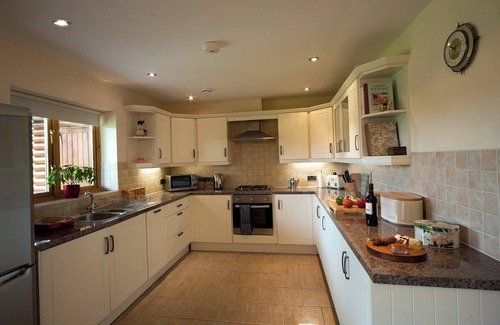 Brecon Casa | Poplar Tree Eco Lodge