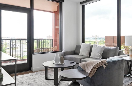 Southwest Apartamento | PoplarHouse 2BD 3 - Two Bedroom Apartment, Sleeps 4