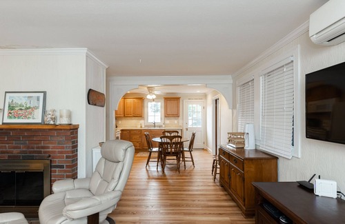 Popponesset Casa | Popponesset! 3 bed, 1 bath w/outdoor shower. Private beach.